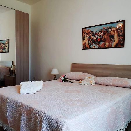 A Casa Di Carla Apartment Terracina Ngoại thất bức ảnh